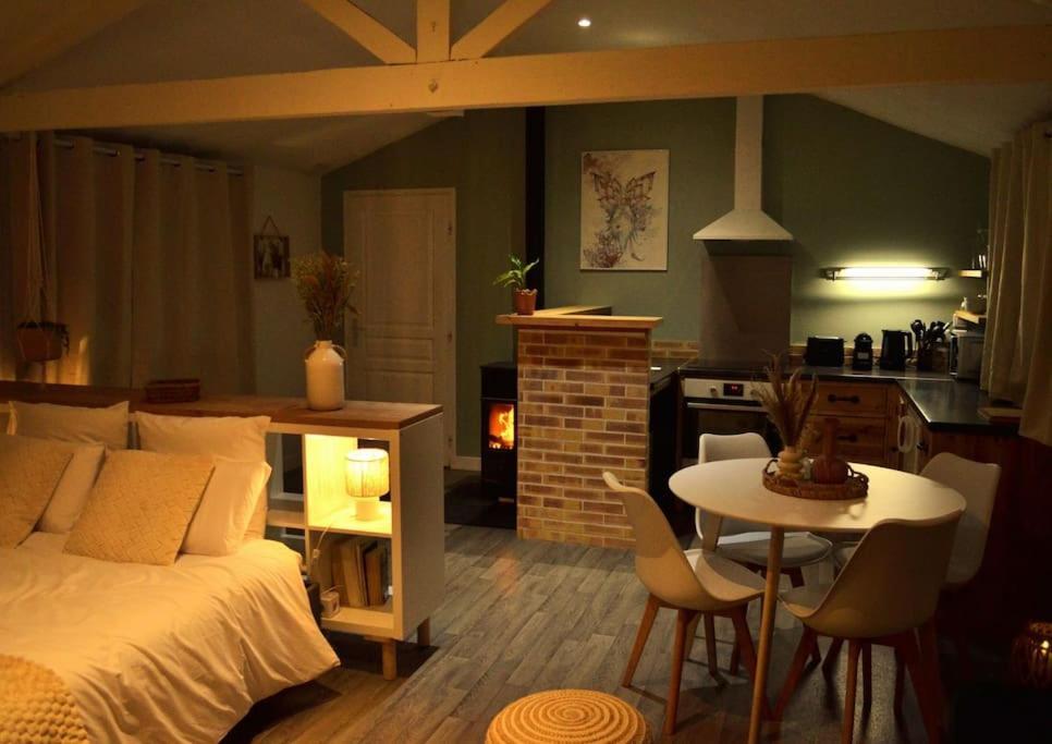 Chalet Cosy Au Coeur De La Foret De Broceliande Beignon Esterno foto