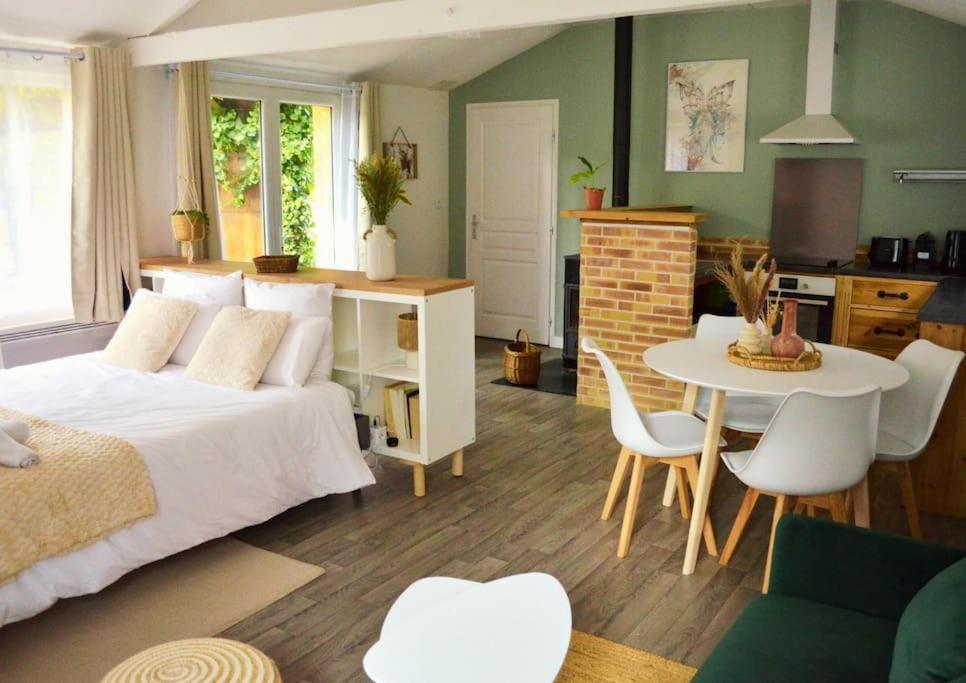 Chalet Cosy Au Coeur De La Foret De Broceliande Beignon Esterno foto